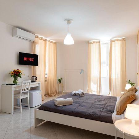 Napoli Centro, Dm Suites Extérieur photo