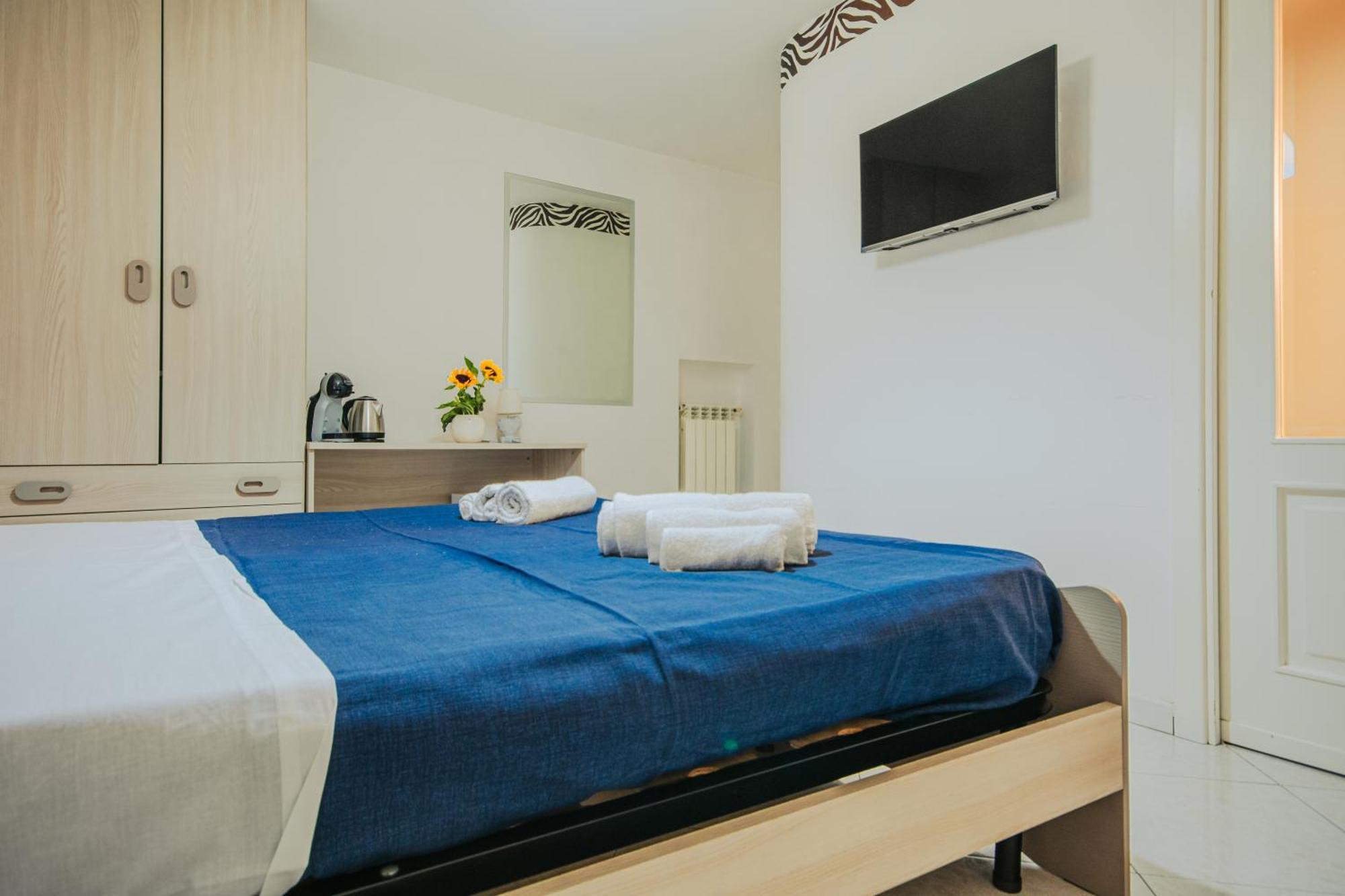 Napoli Centro, Dm Suites Extérieur photo