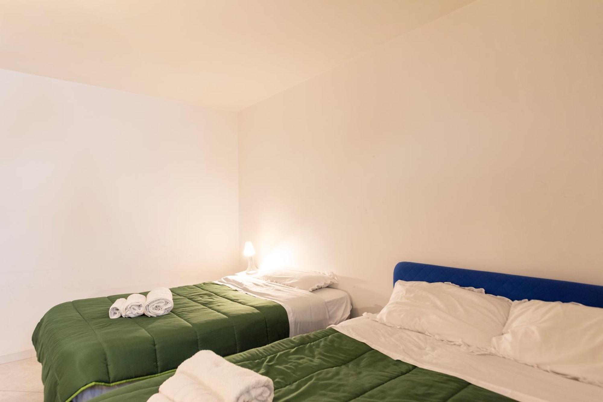 Napoli Centro, Dm Suites Extérieur photo