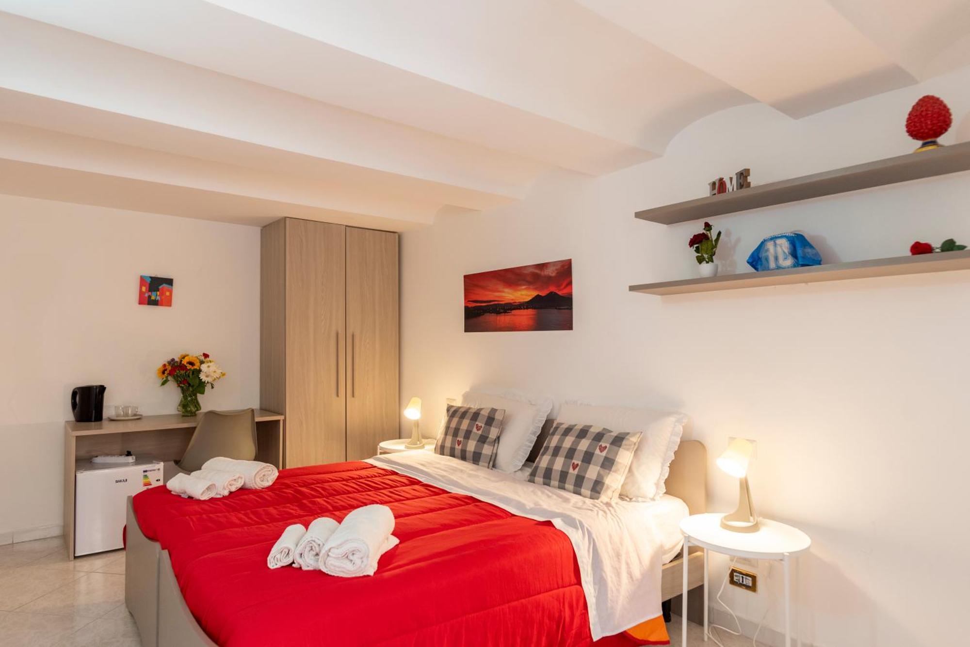 Napoli Centro, Dm Suites Extérieur photo
