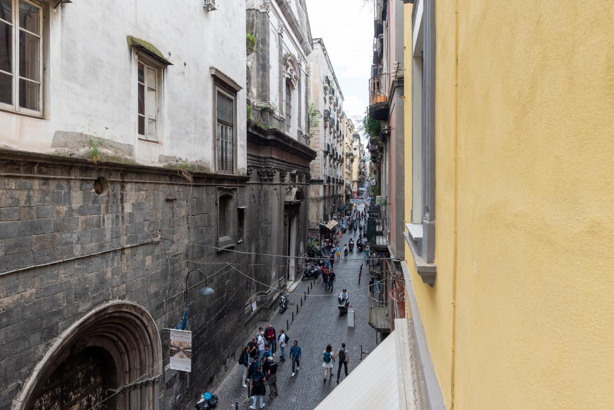 Napoli Centro, Dm Suites Extérieur photo