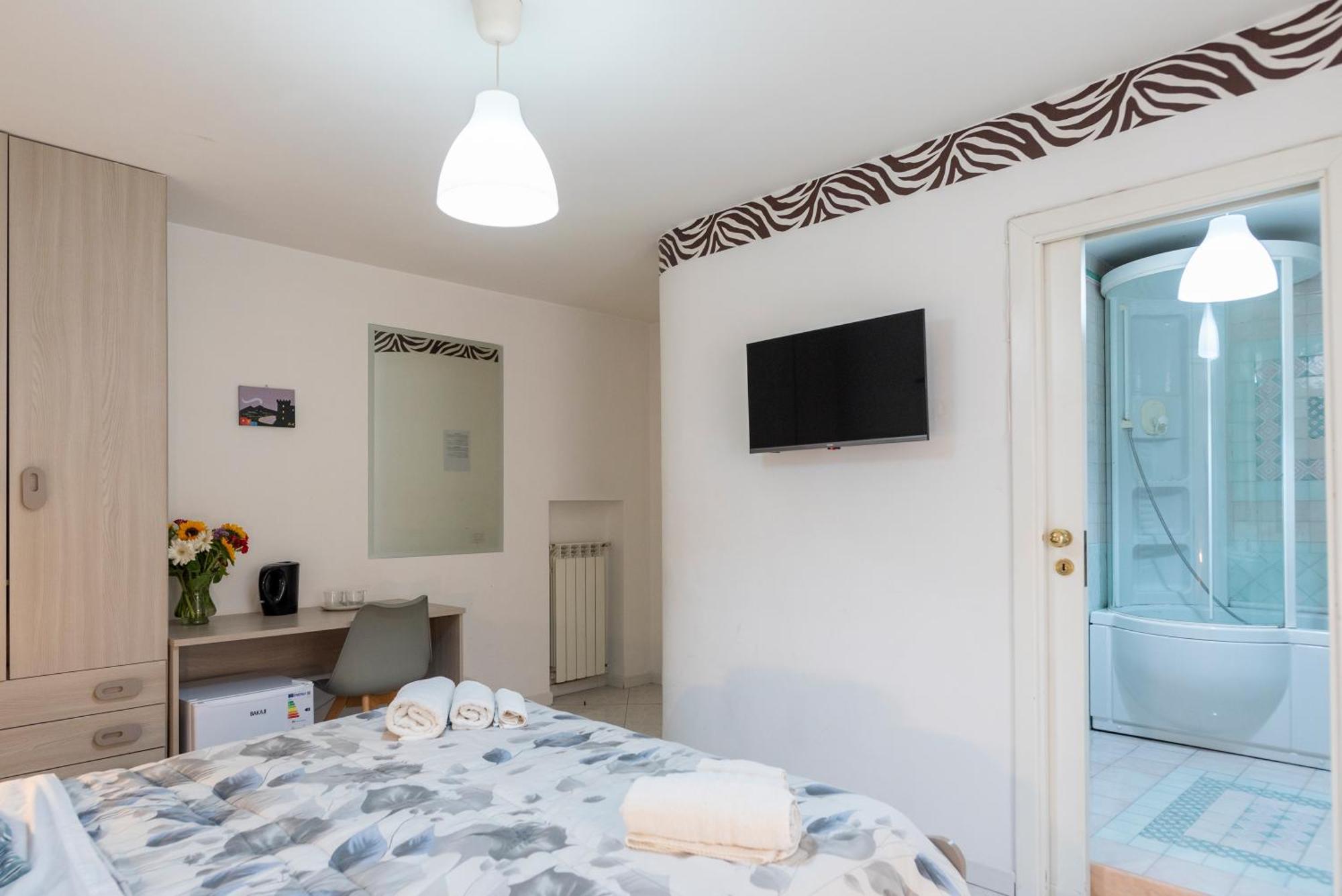 Napoli Centro, Dm Suites Extérieur photo